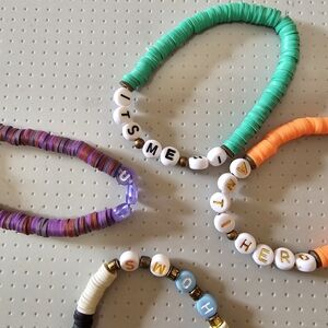 Taylor Swift Kids Bracelet Set - Green, Purple, Orange